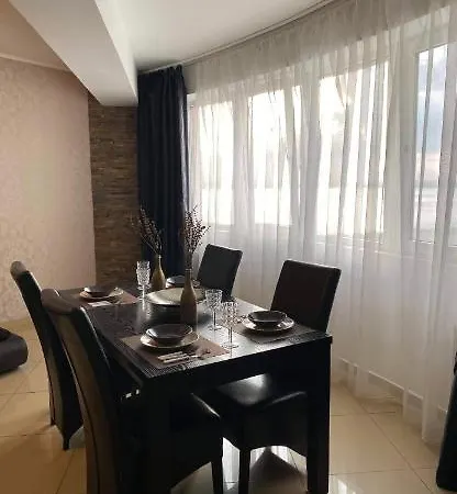 Apartament Andoo Summerland * ママイア